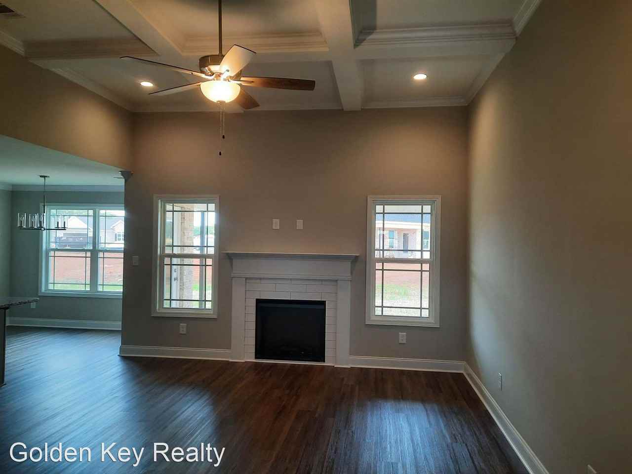 312 Weston Dr - Photo 2 of 19