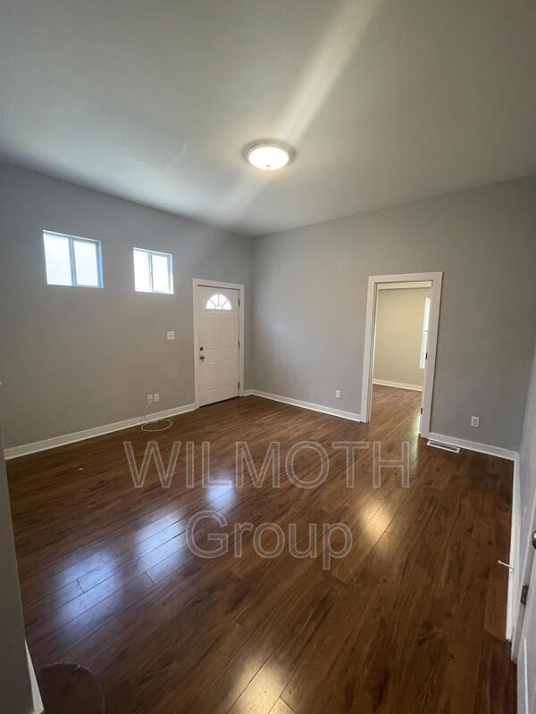 21 21 N New Tacoma Ave - Photo 3 of 10