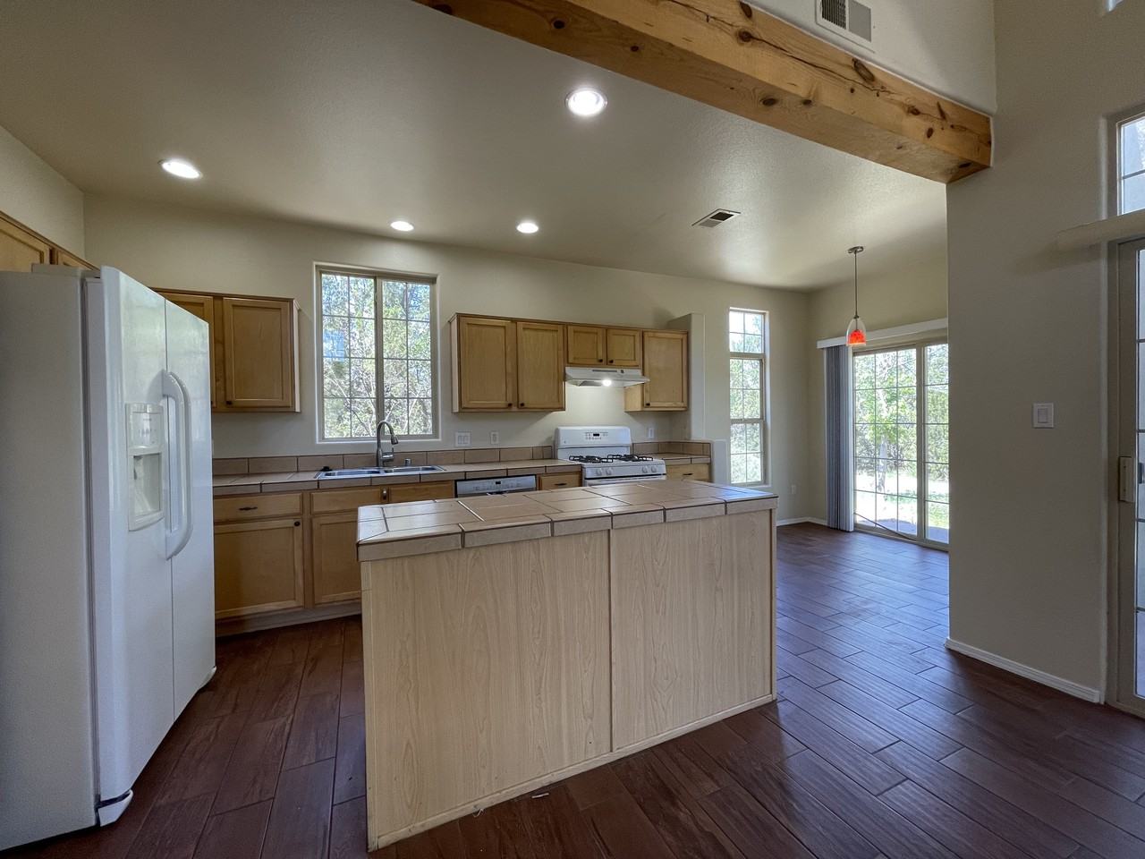 4173 Big Sky Rd - Photo 2 of 11