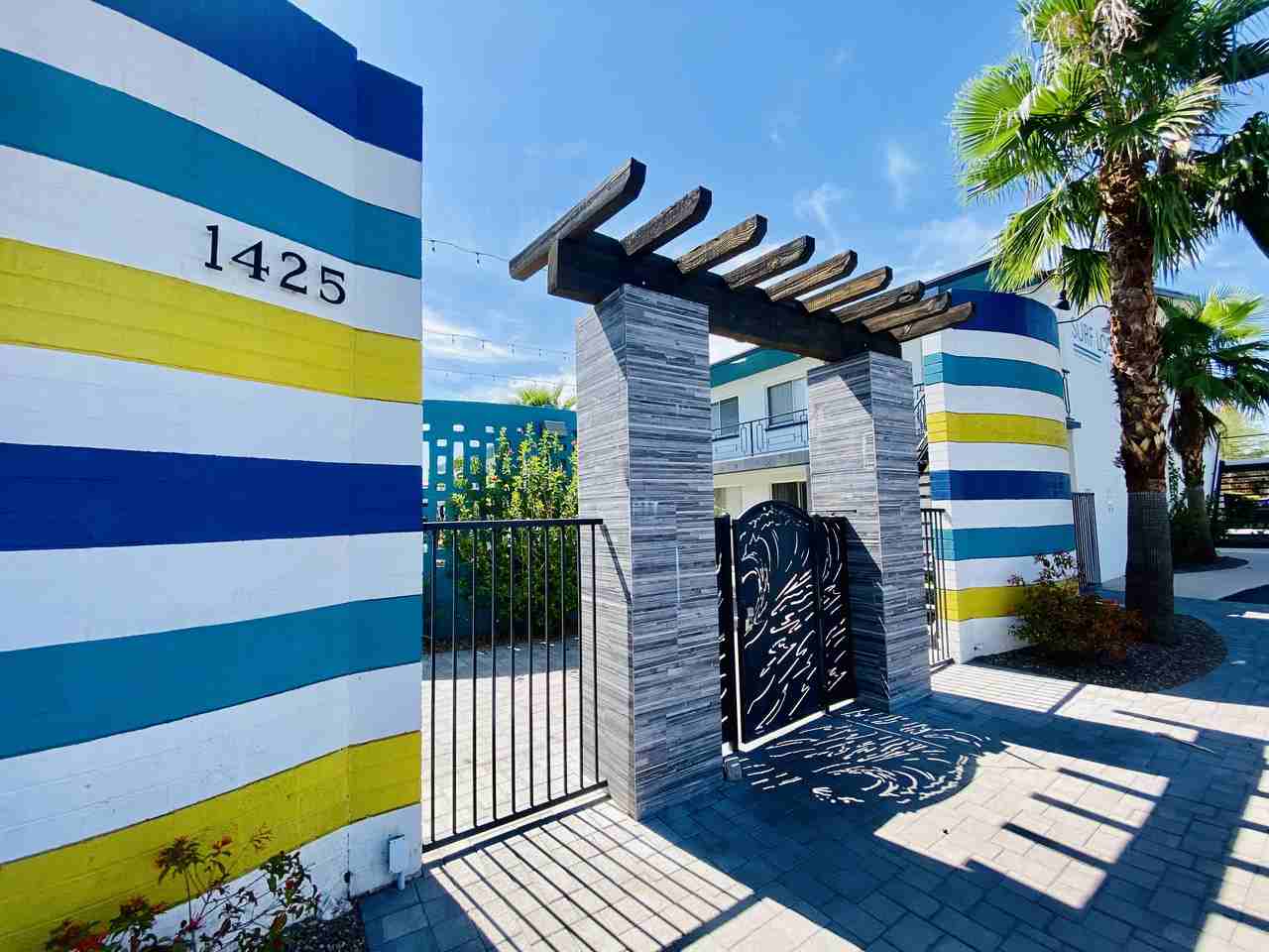 1425 N Park Ave - Photo 2 of 9