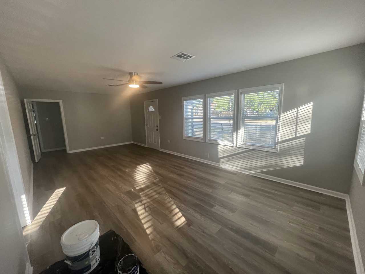 2812 Ethel Ave - Photo 3 of 19