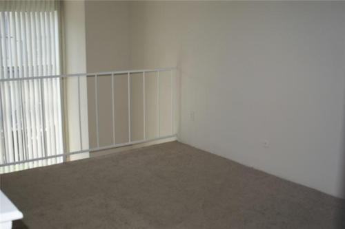 10220 Challenger 7 Dr 20g - Photo 3 of 11