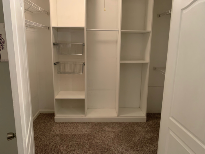 180 Pebble Brooke Ct - Photo 4 of 9