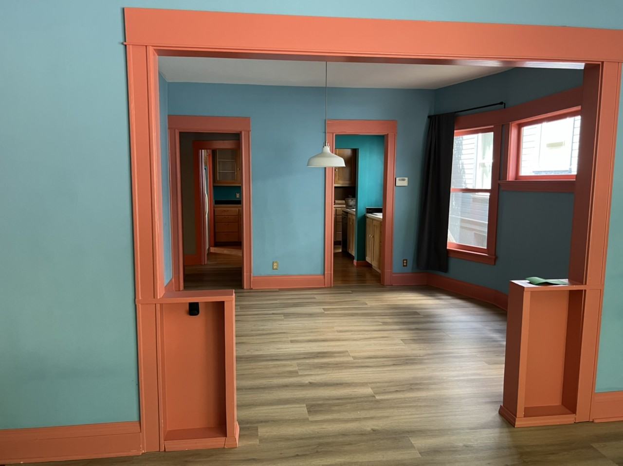 409 SE 15th Ave - Photo 3 of 8