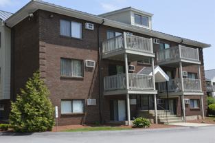 33 Andrew St #1 - Photo 1 of 1