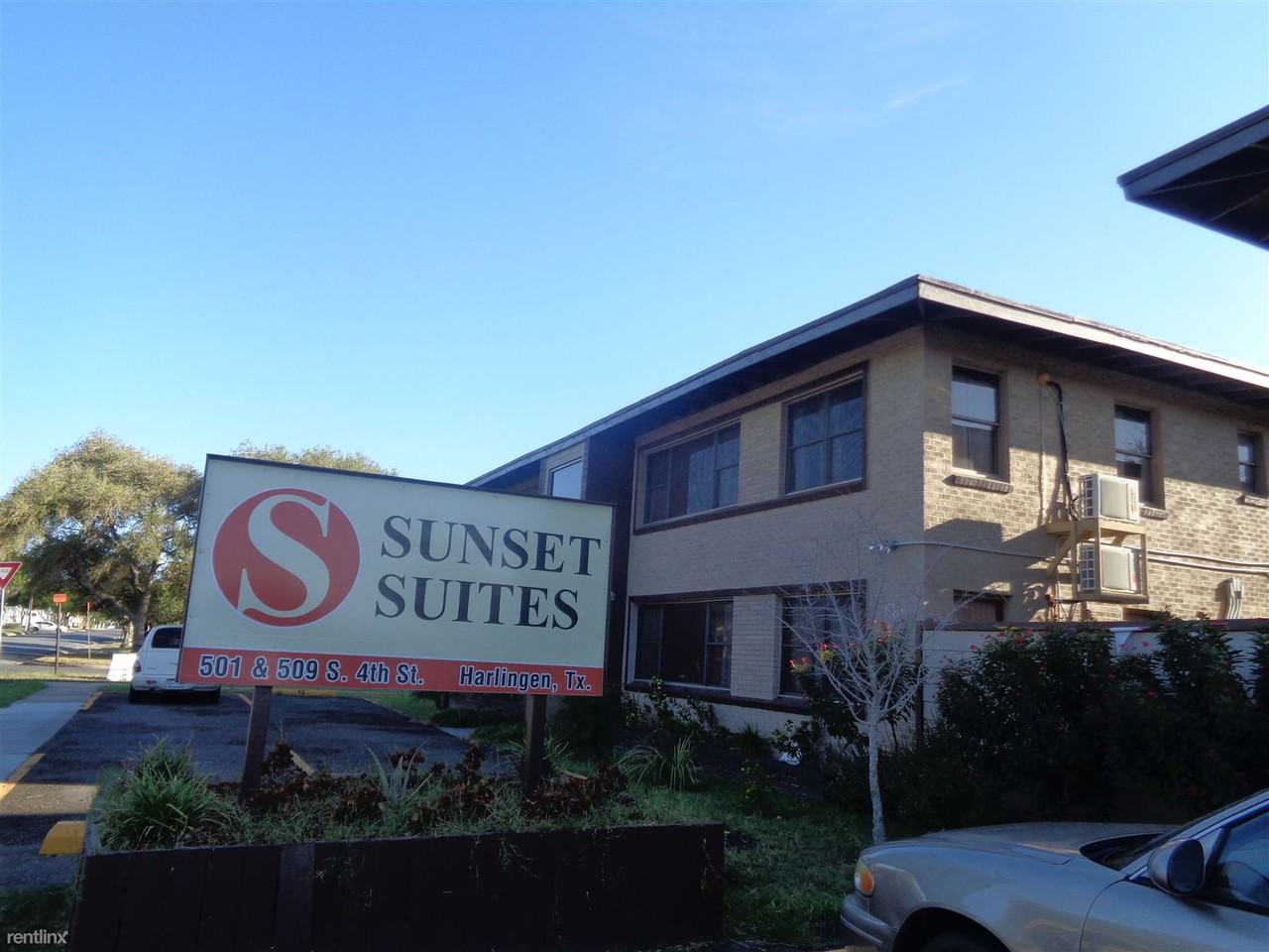 Sunset Suites - Photo 3 of 10