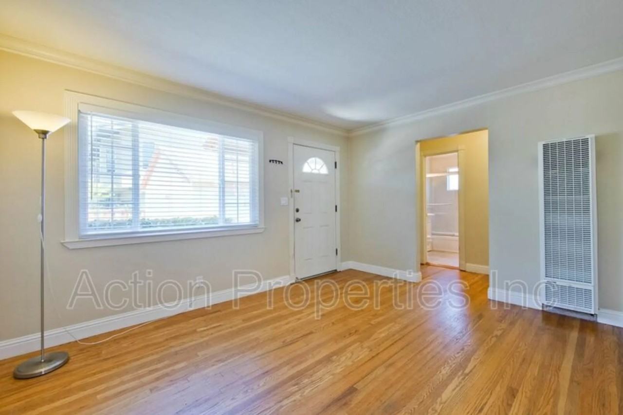 324 Central Ave - Photo 2 of 9