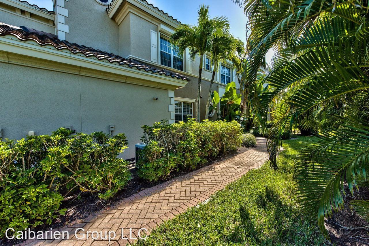 9242 TESORO LN. - Photo 3 of 44