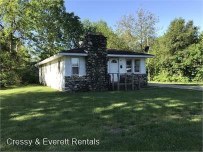 908 Ferry St - Photo 2 of 12