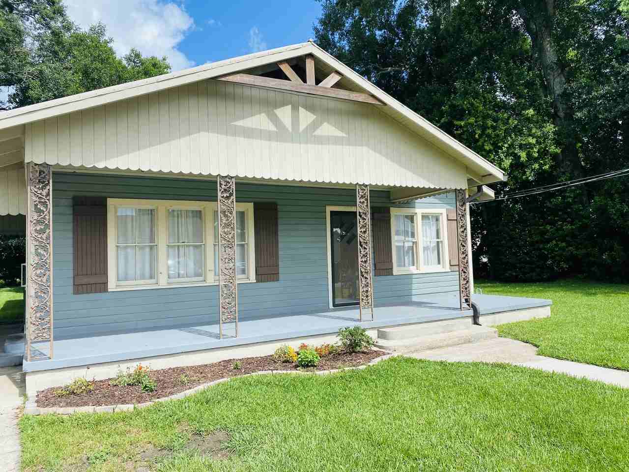 306 S Lee Ave - Photo 2 of 20