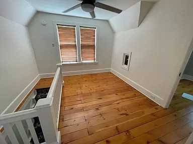 426 Superior Ave - Photo 3 of 20