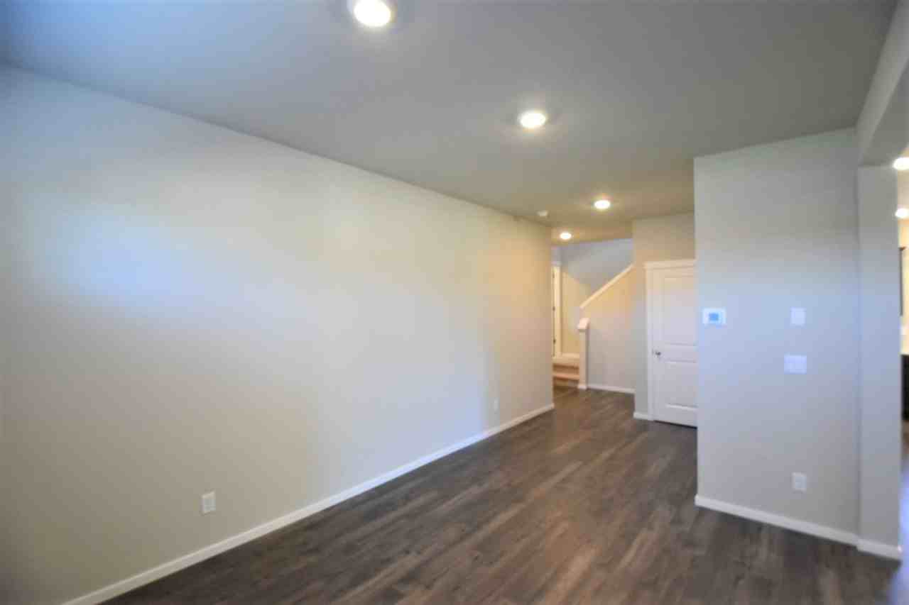 304 Belfair St Sw - Photo 3 of 17