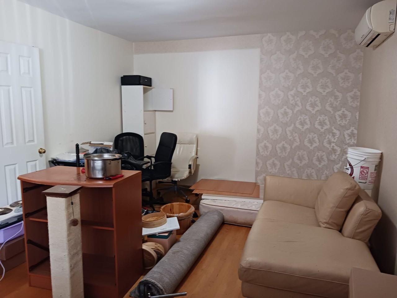 944 70th Street 70TH ST - Photo 2 of 10