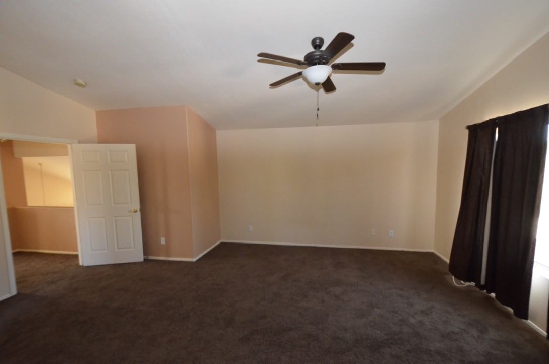 886 W Bruce Ave #1 - Photo 6 of 13