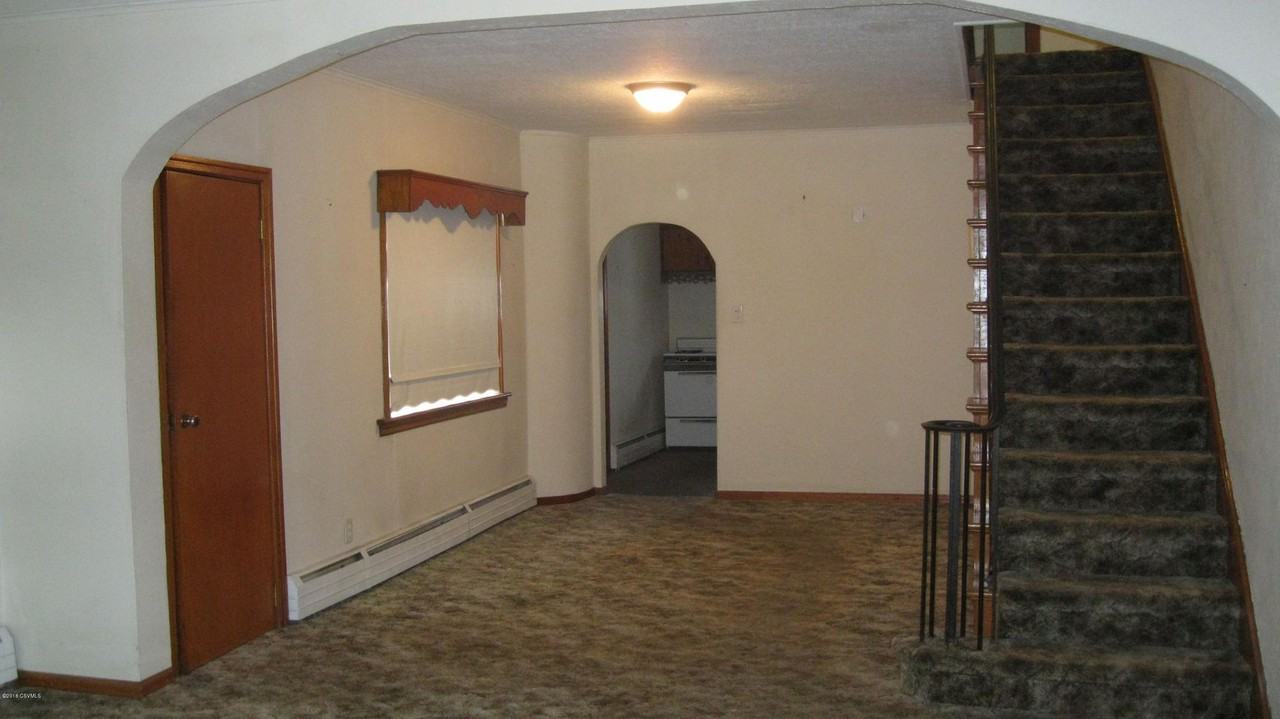 134 E Green St #1 - Photo 2 of 6