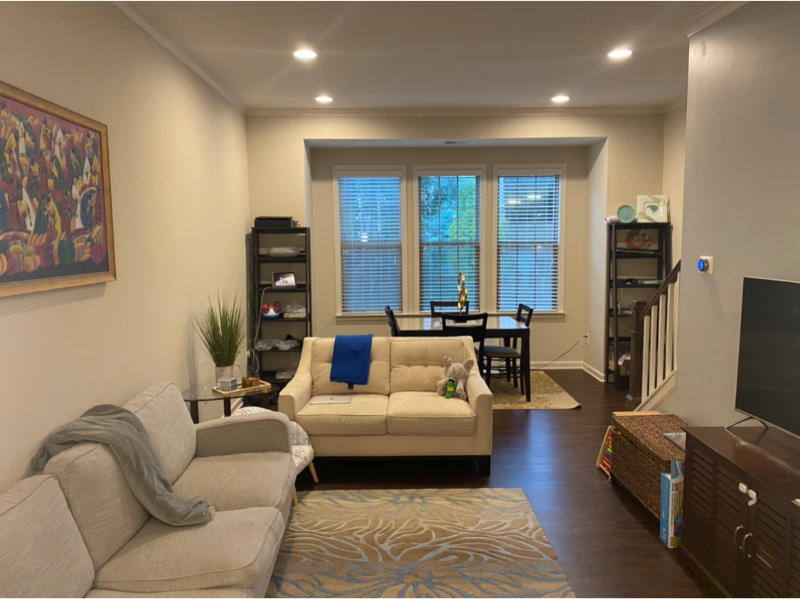 561 Broadview Pl Ne - Photo 2 of 10