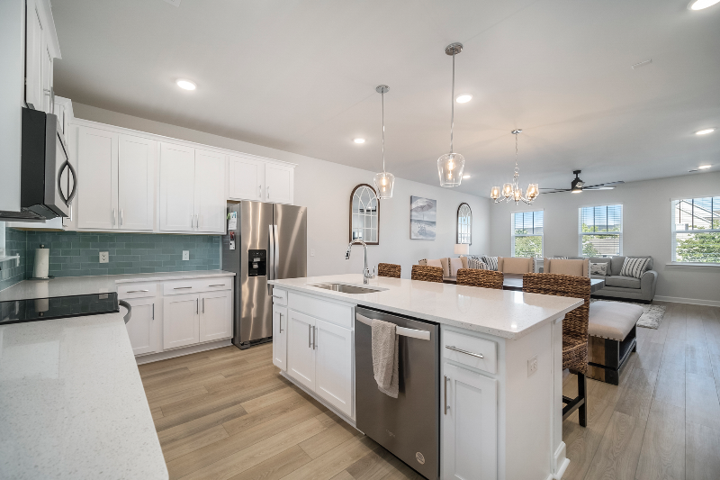 101 Winding River Dr - Photo 7 of 25