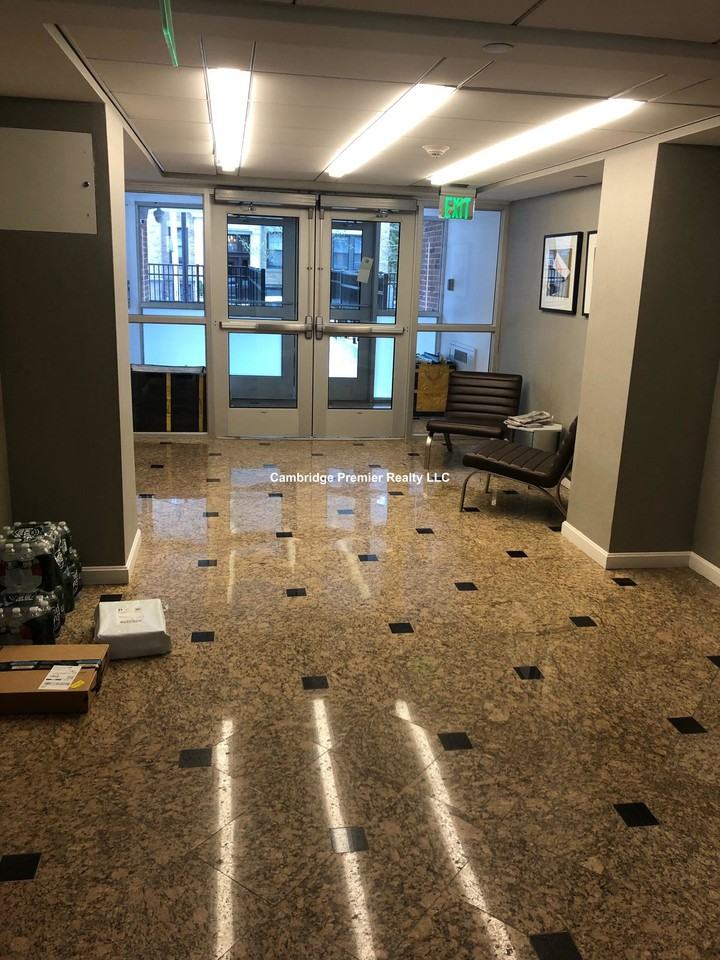 Harvard St #507 - Photo 3 of 19