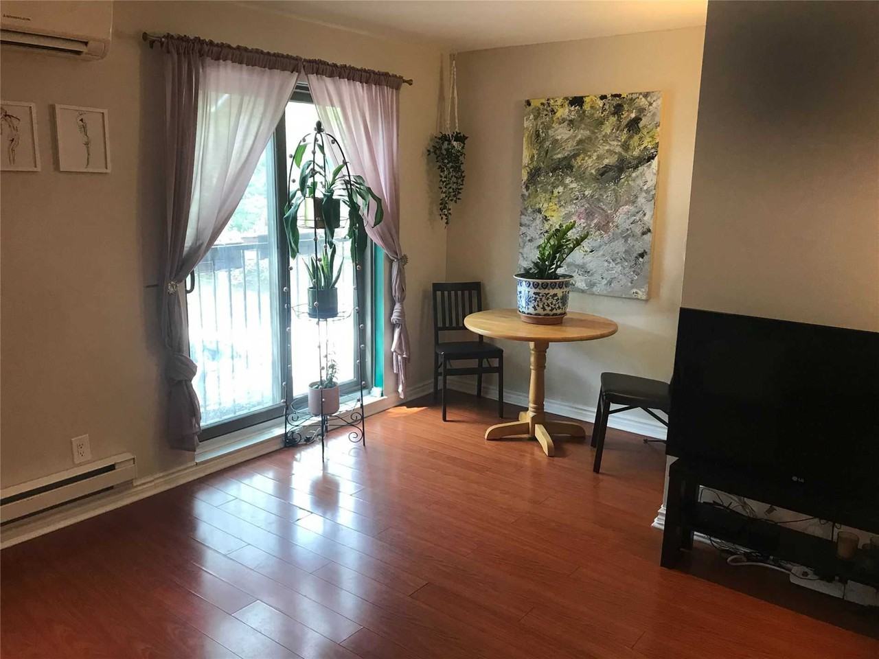 129 Jefferson Avenue - Photo 2 of 6