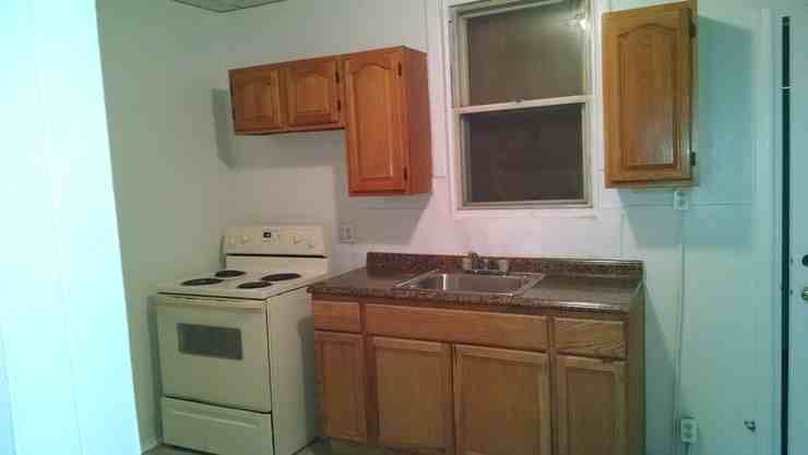 2140 E Stella St - Photo 2 of 9