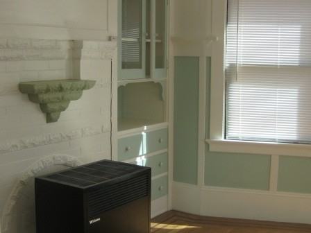 754 55th St - Photo 3 of 24