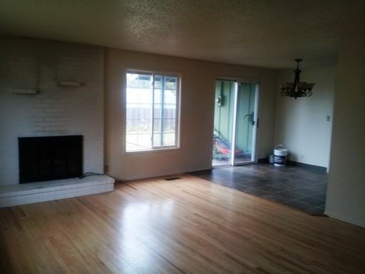 4508 E 13th St - Photo 3 of 9