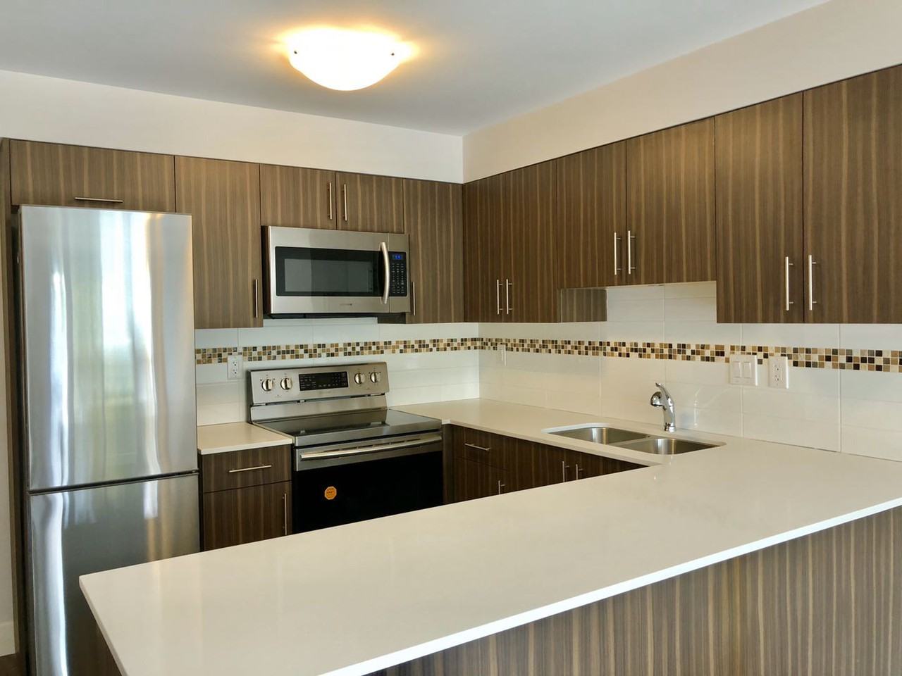 3659 Main Street #302 - Photo 4 of 10