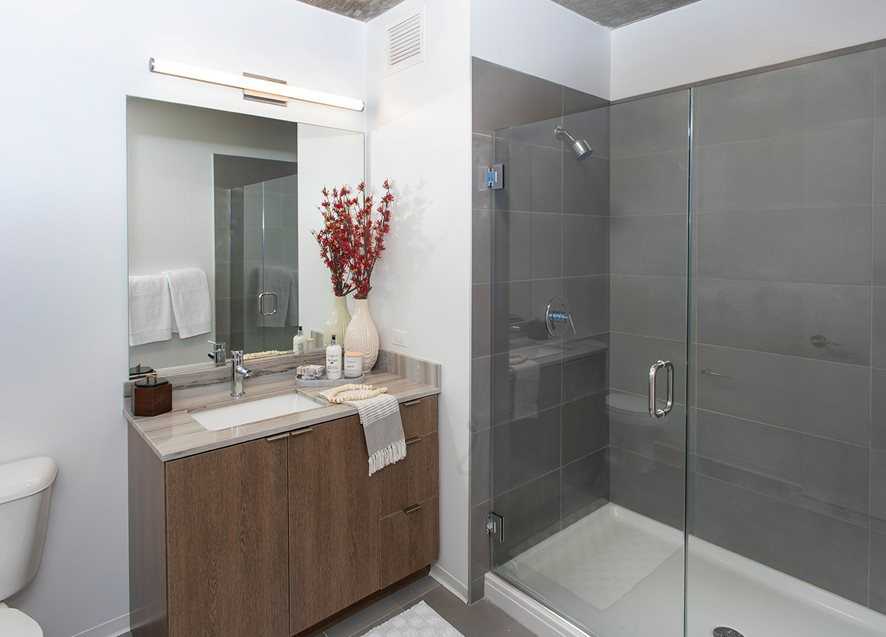 2111 S Wabash Ave #2-2 - Photo 5 of 21