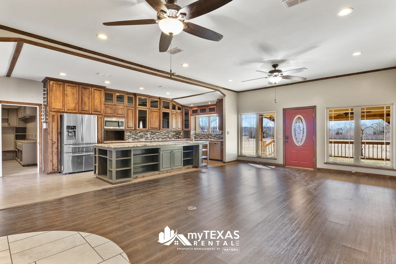 278 County Road 2415 #1 - Photo 5 of 11