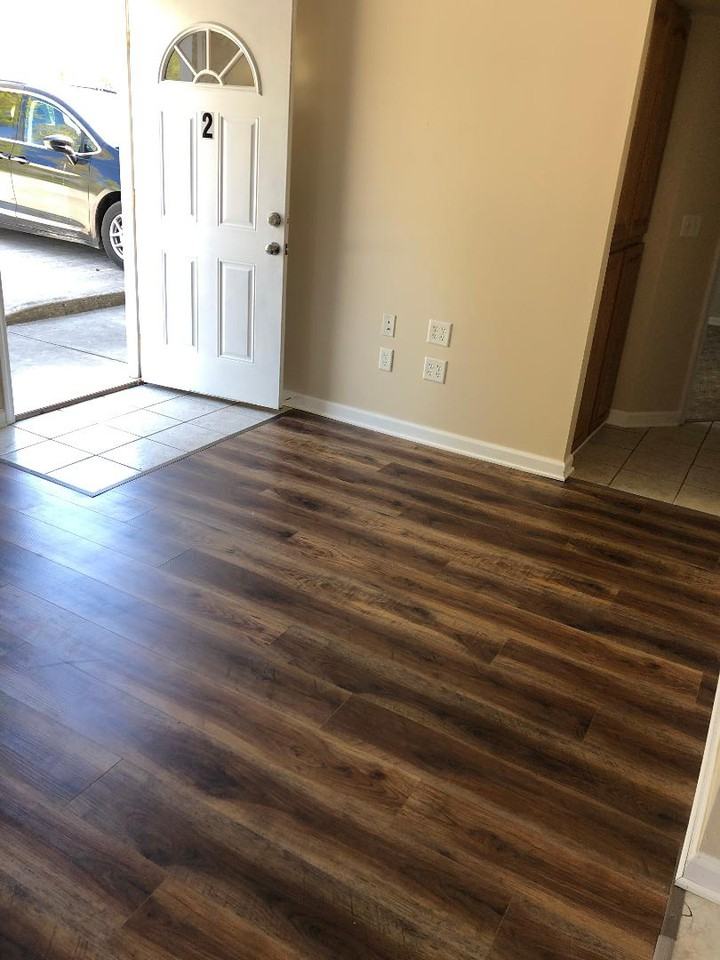 301 N Greenbriar Rd Apt 2 #2 - Photo 5 of 15