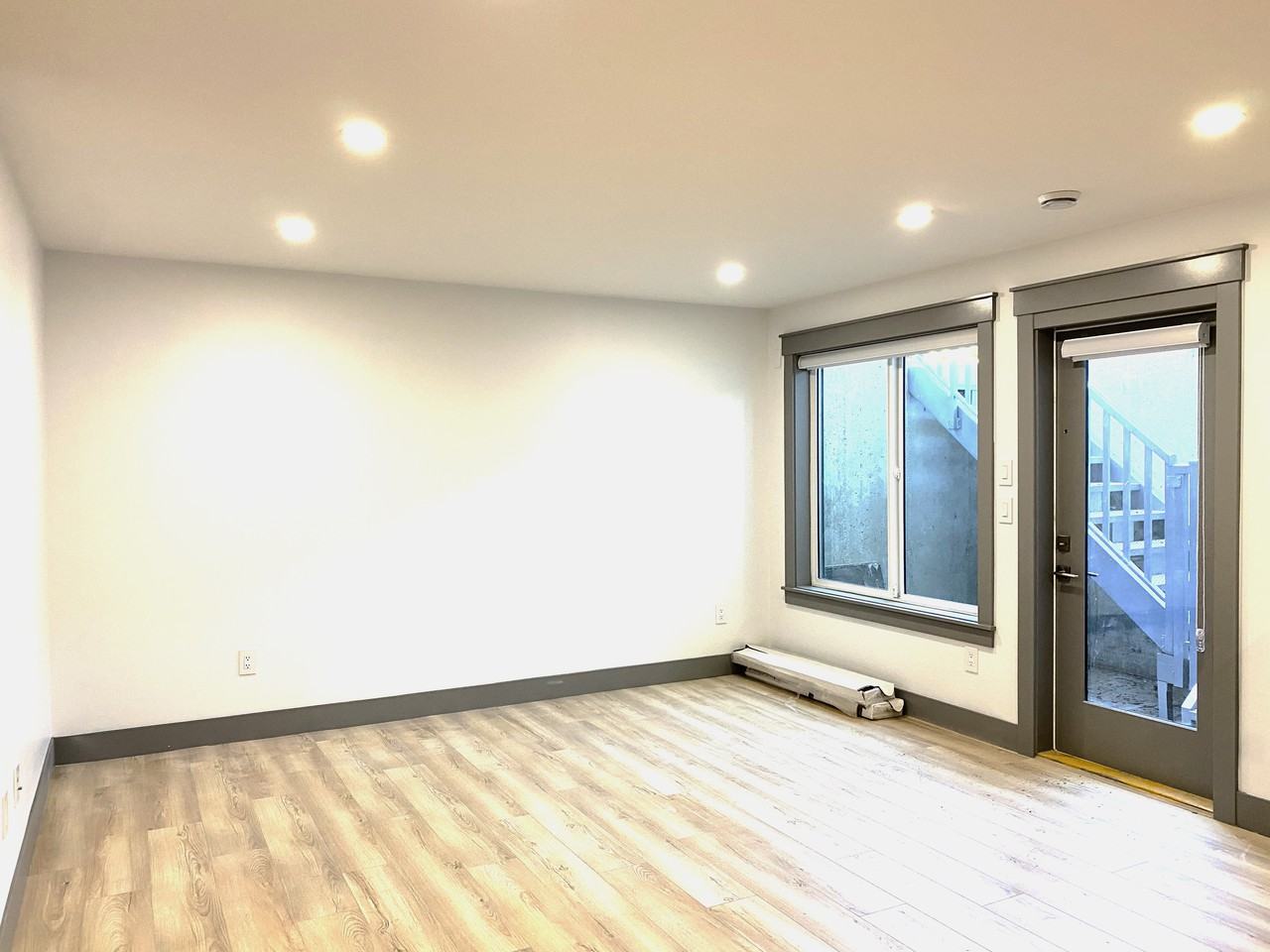 1845 Sutherland Avenue #2 - Photo 2 of 8