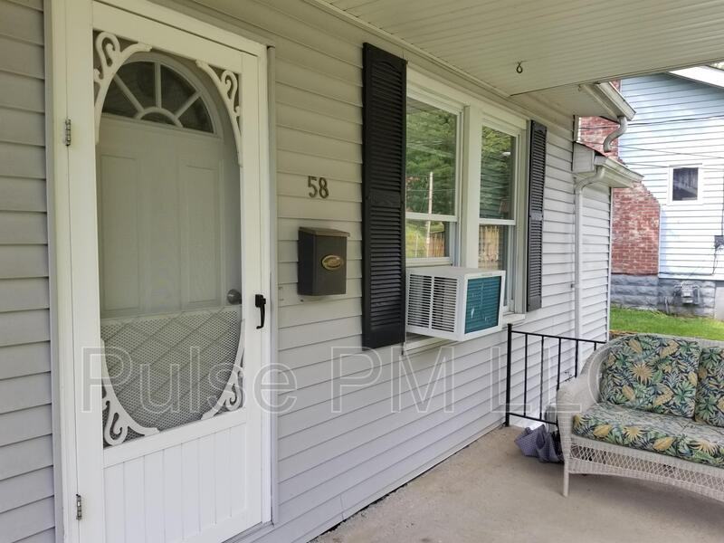 58 Tower Hill Rd - Photo 5 of 24