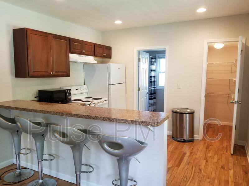 58 Tower Hill Rd - Photo 7 of 24