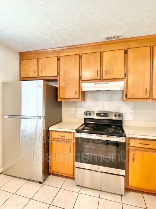 308 Jacks Pl - Photo 7 of 17