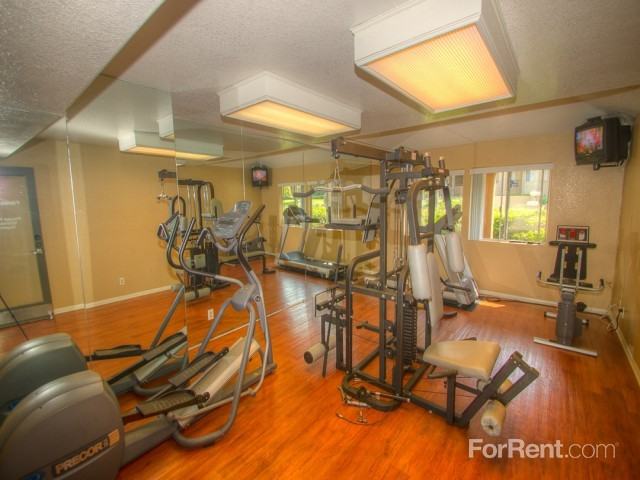 Seapointe Villas Apartment Homes - Photo 3 of 13