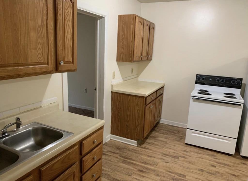 728 Beaver Ave - Photo 2 of 15