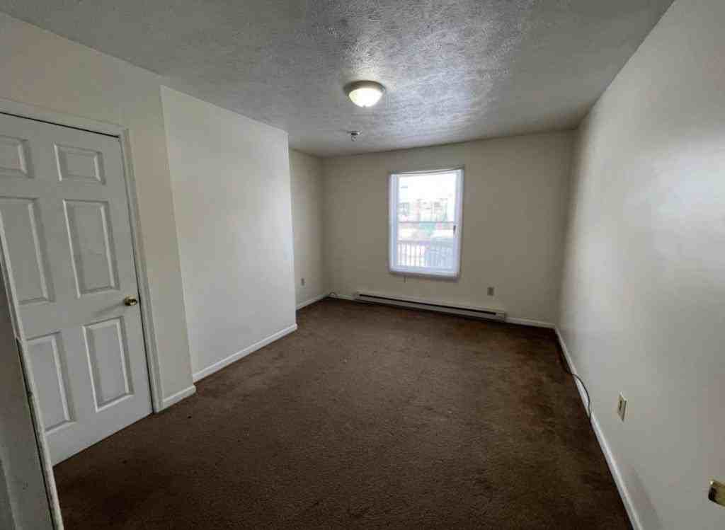 728 Beaver Ave - Photo 7 of 15
