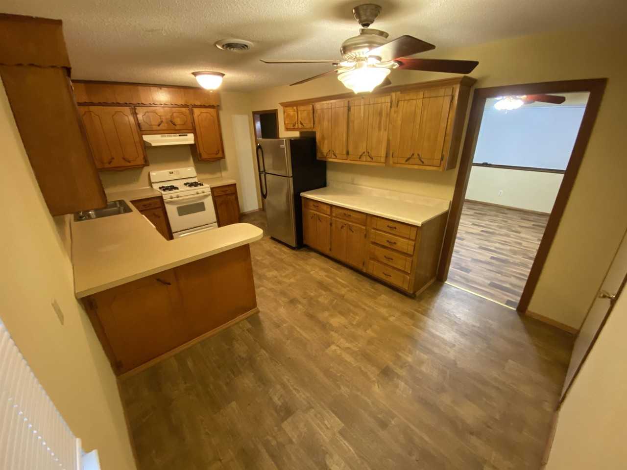 1408 H St #1 - Photo 5 of 18