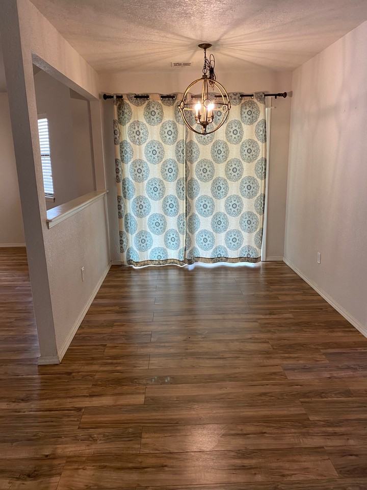 12303 Sw 14th St #1 - Photo 6 of 23