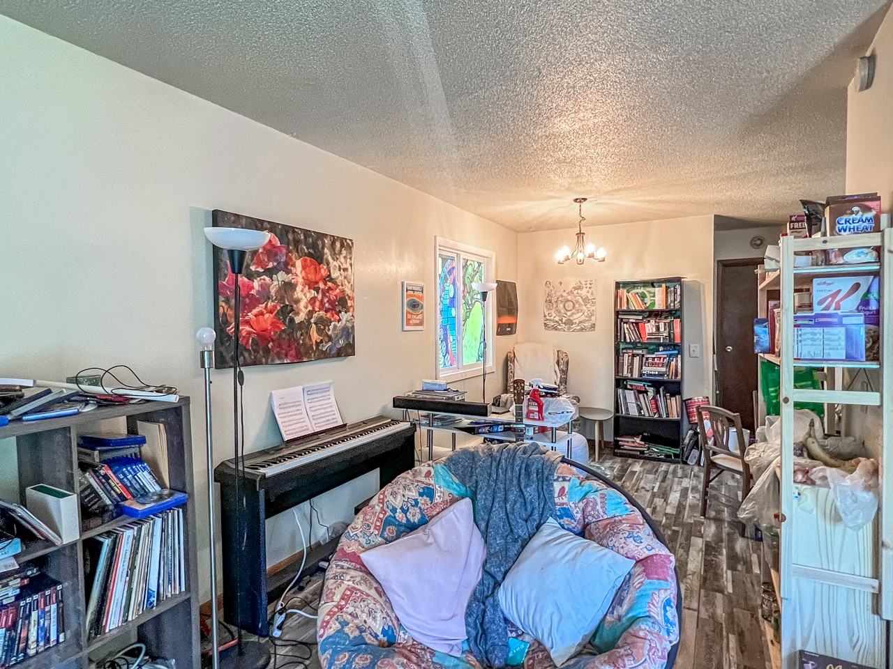 913 W Ridge St #2 - Photo 5 of 6