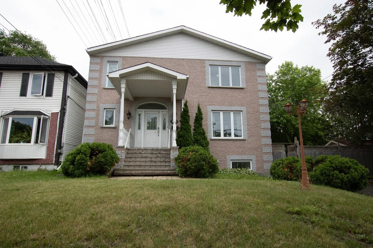 468 Donald Street, Ottawa, ON K1K 1L7, Canada 5 bedroom House Rental