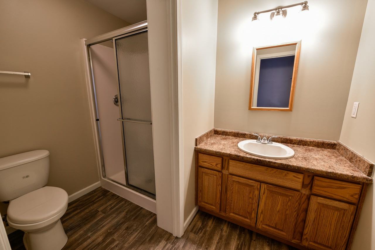 35 Ennis Dr #1 - Photo 3 of 8