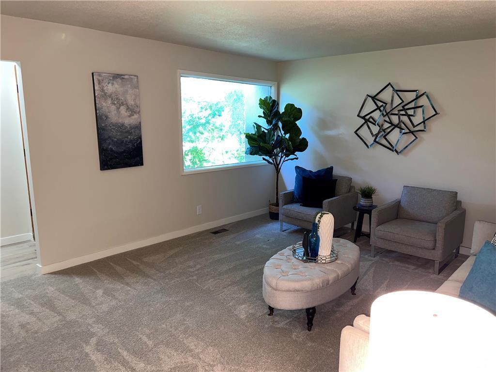 41 Wickham Road - Photo 3 of 8