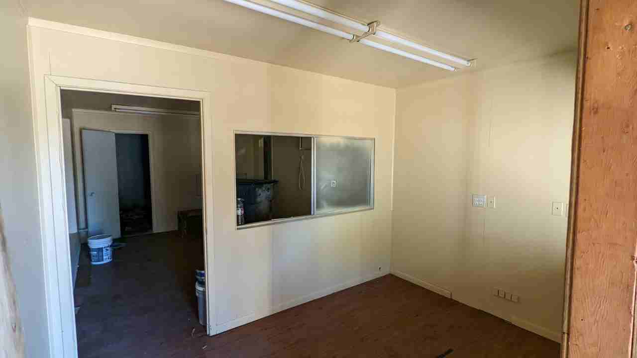719 E Mulberry St - Photo 3 of 7