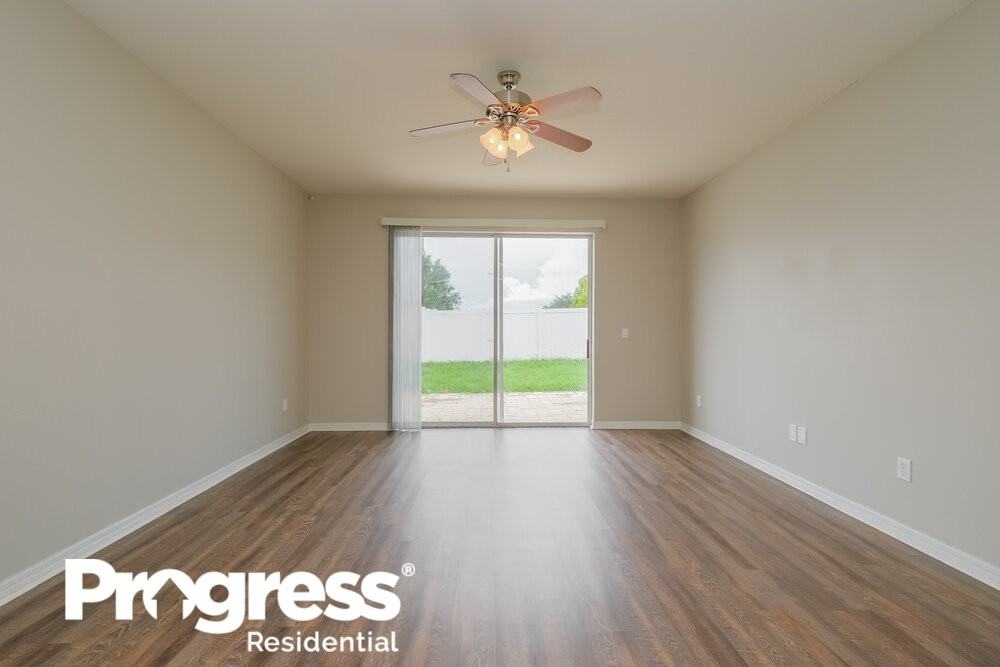 14143 Holly Hammock Ln - Photo 3 of 16