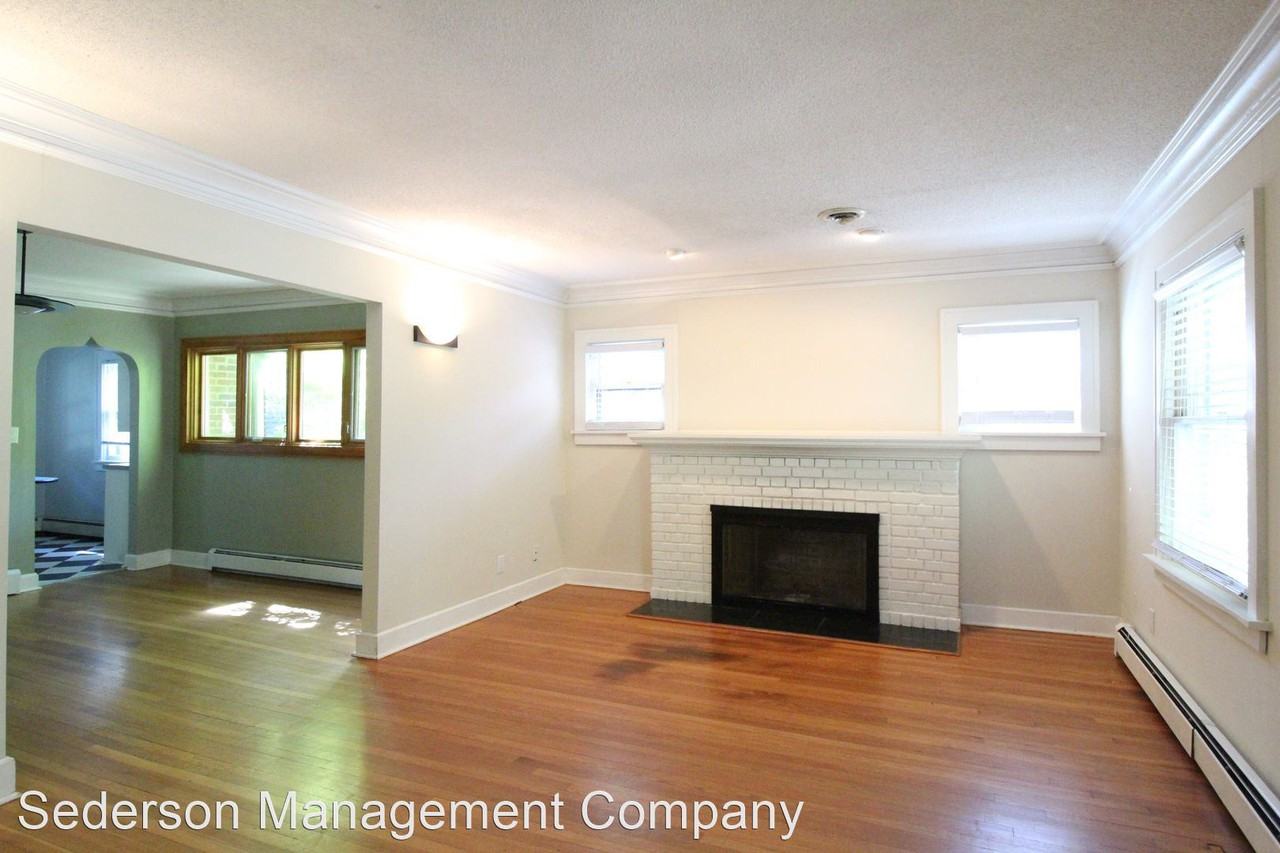 6711 Linden Rd - Photo 3 of 19