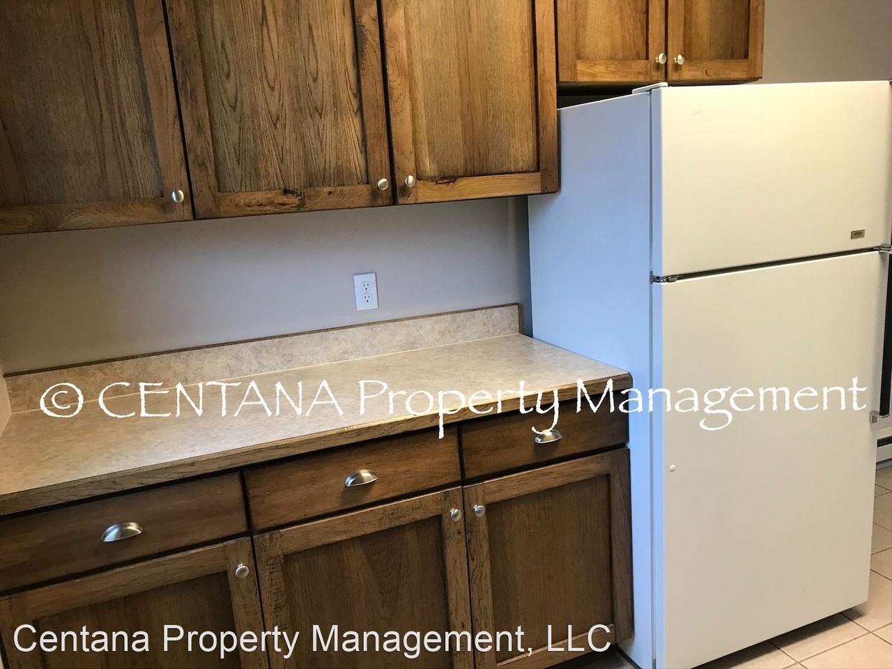 9 Crystal - Photo 2 of 12