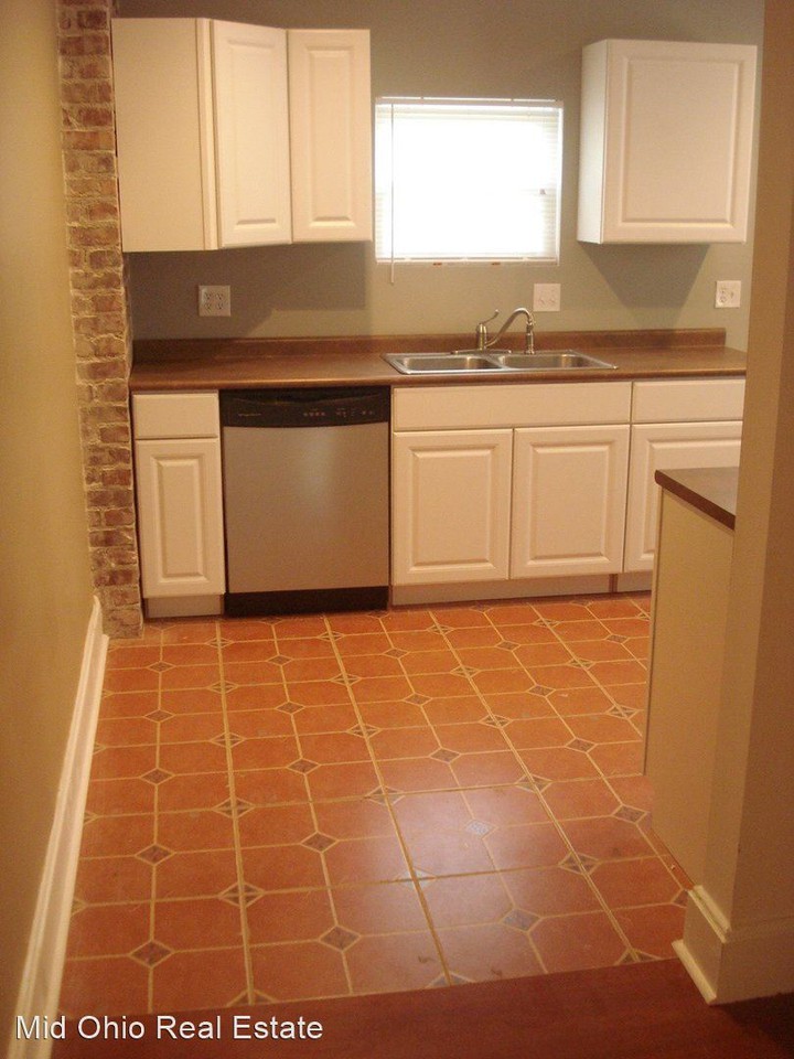 733 s 18th - Photo 3 of 7