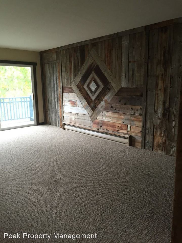 722 Gothic Ave #1 - Photo 3 of 19