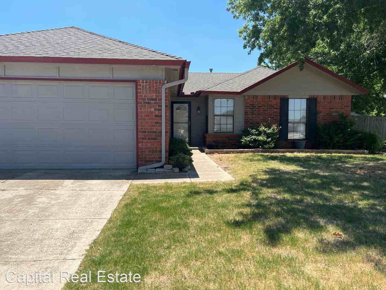 1240 Sw 133rd St - Photo 2 of 27